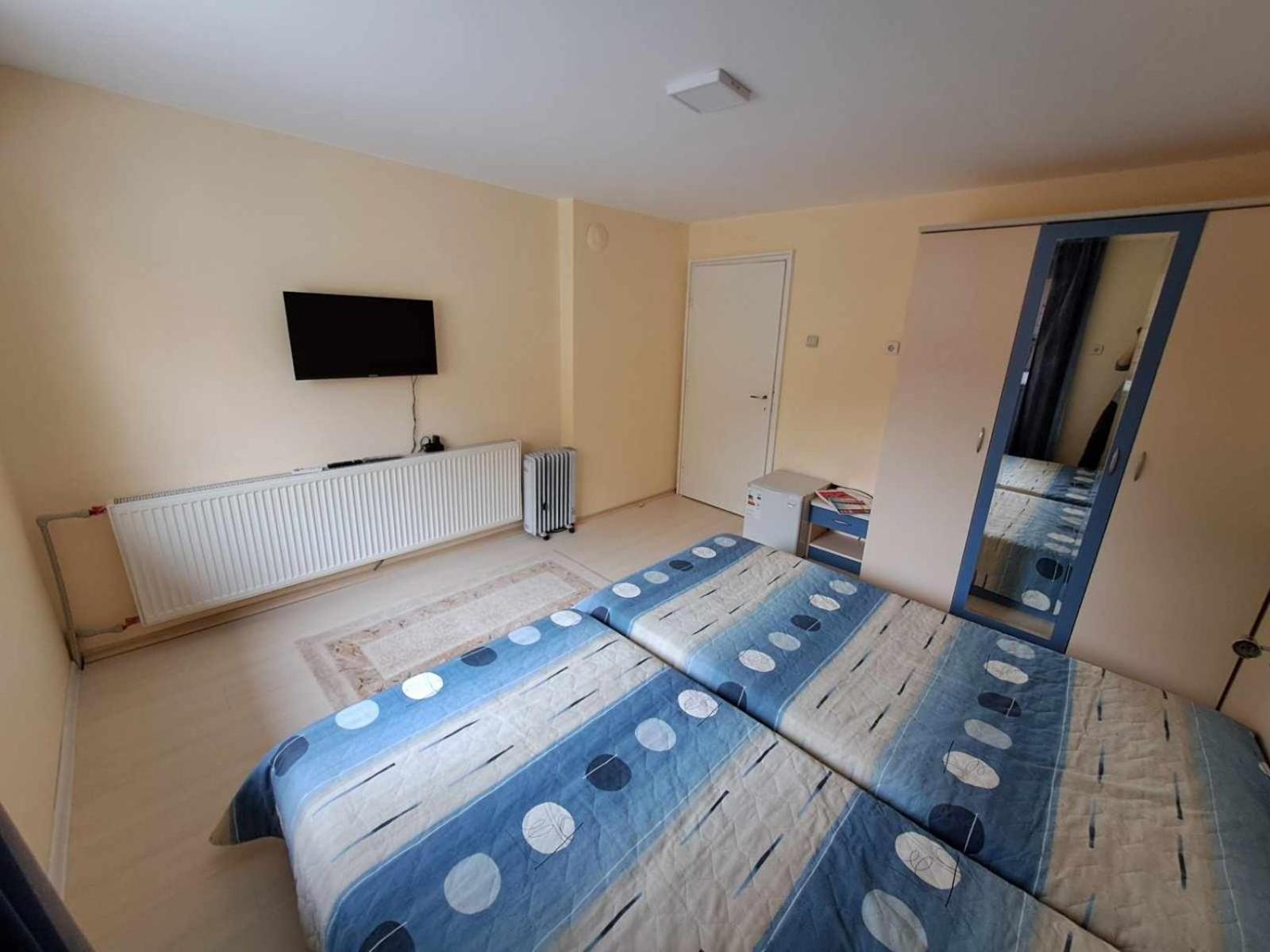 House 1 & 2 Floor *